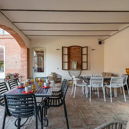 Le Corti Di San Rocco By Interhome